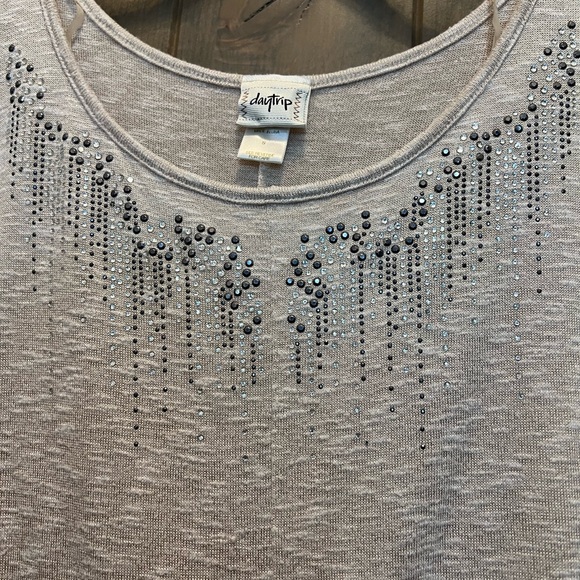 #1254. Daytrip Cream Lightweight Pullover Sweater w/Sequin & Rhinestones. Size S - Picture 2 of 9